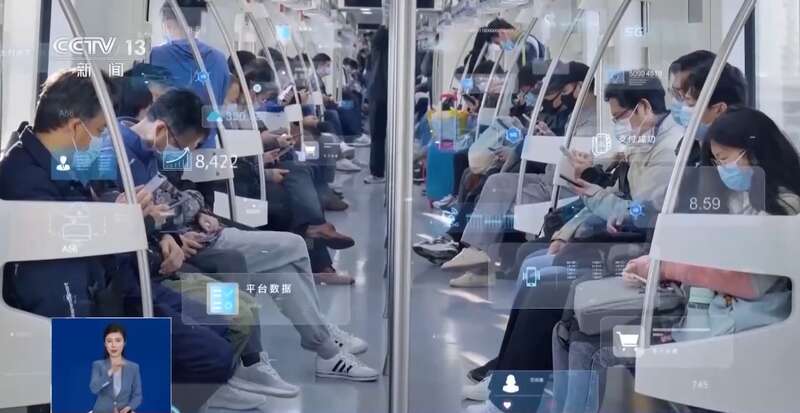 西凑DeepSeek教程卖课冰球突破转发提醒！有人东拼(图8)